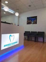 Recepción del consultorio Dental El Trópico